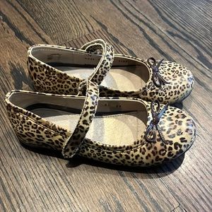 Kid express leopard print mary janes size 31 /1